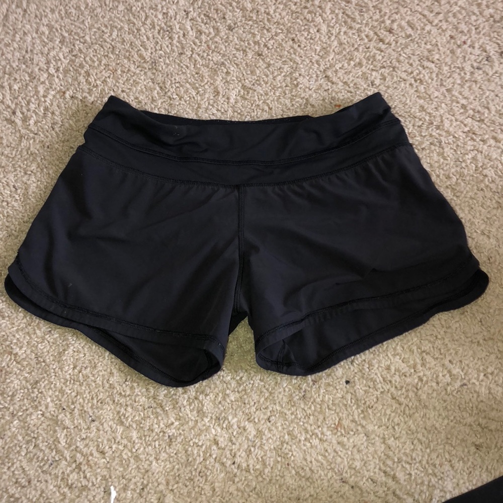 Lulu lemon black shorts